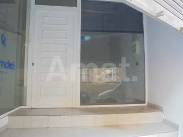 PREMISES WITH 36 M STREET FRONTAGE AND OPTIONAL BASEMENT – IDEAL FOR INVESTORS AND LARGE RETAIL SPACES -5