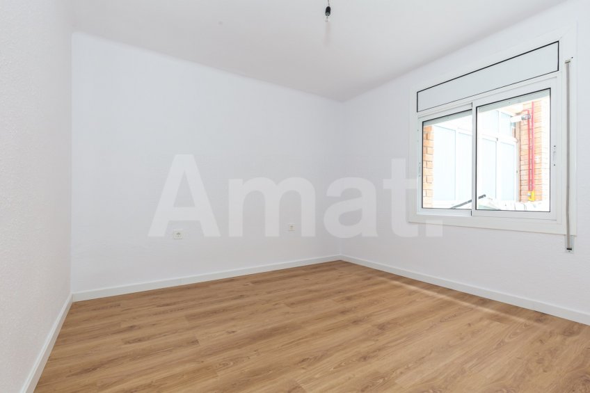 Central apartment with 4 bedrooms -15