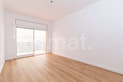 Central apartment with 4 bedrooms -4