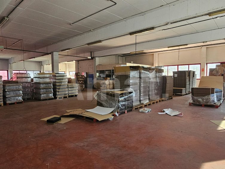 3,666 m² Industrial/Logistics Warehouse with Excellent Visibility and Perimeter Yard in Castelldefels -24
