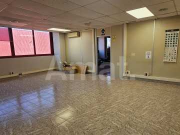 3,666 m² Industrial/Logistics Warehouse with Excellent Visibility and Perimeter Yard in Castelldefels -23