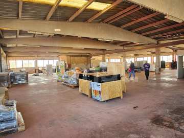 3,666 m² Industrial/Logistics Warehouse with Excellent Visibility and Perimeter Yard in Castelldefels -25