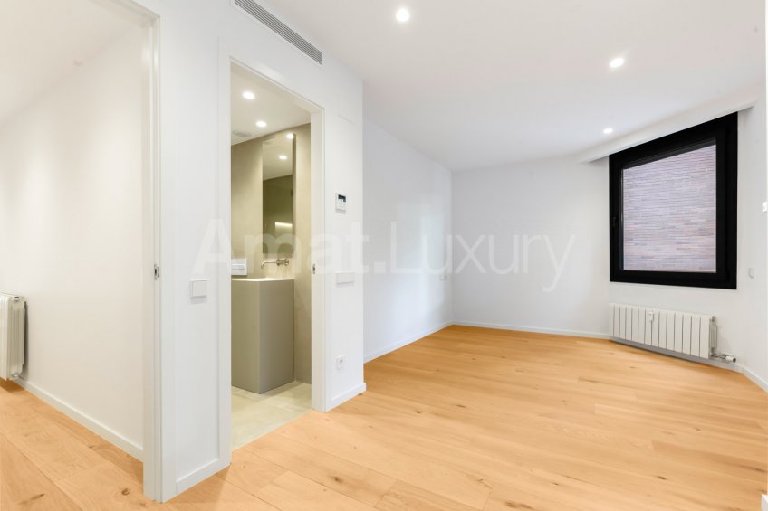 Exclusiu i gran pis reformat, Tres Torres -27