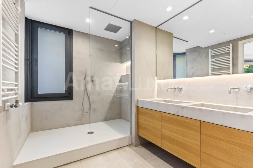 Exclusiu i gran pis reformat, Tres Torres -33