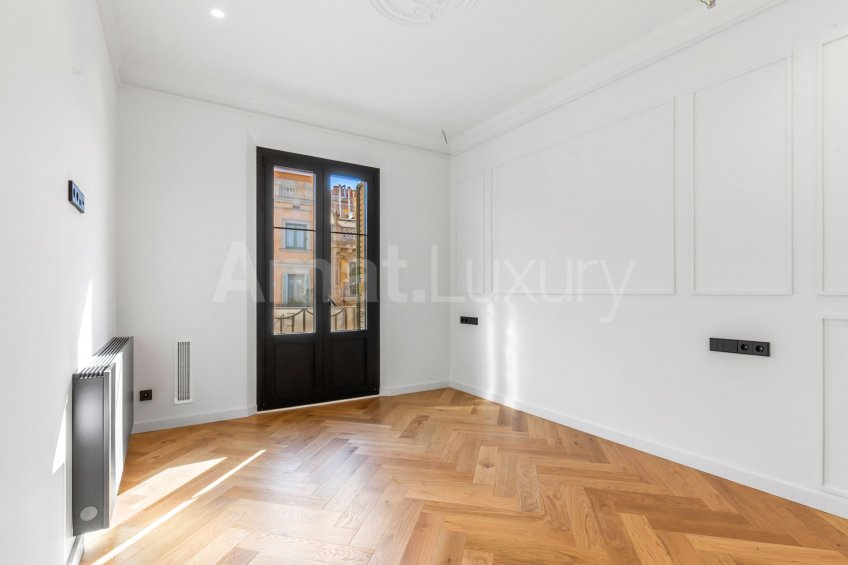 3-Bedroom Apartment for Sale in Eixample Dreta -12