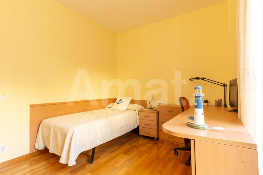 Piso en alquiler temporada a Esplugues -13