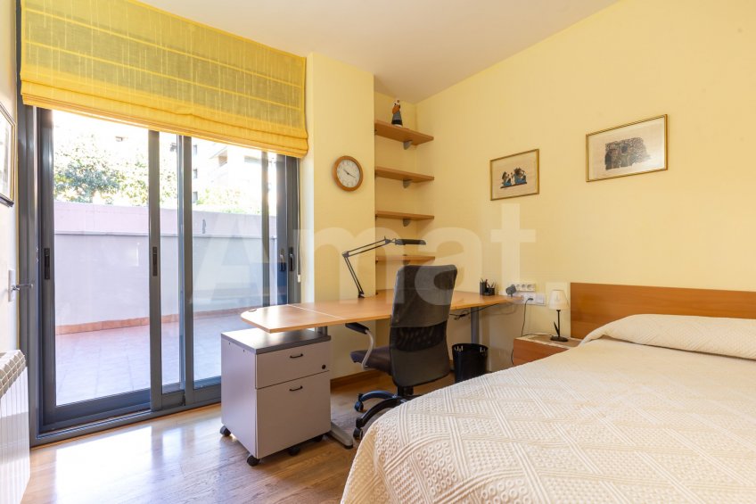 Piso en alquiler temporada a Esplugues -14