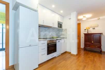 Piso en alquiler temporada a Esplugues -4