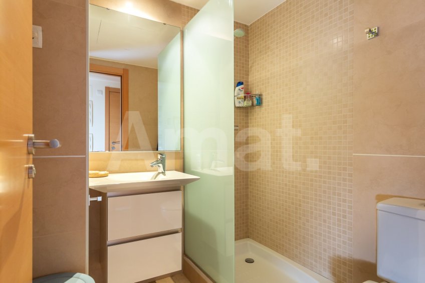 Pis a Volpelleres, al costat de l’emblemàtic Mercantic -26