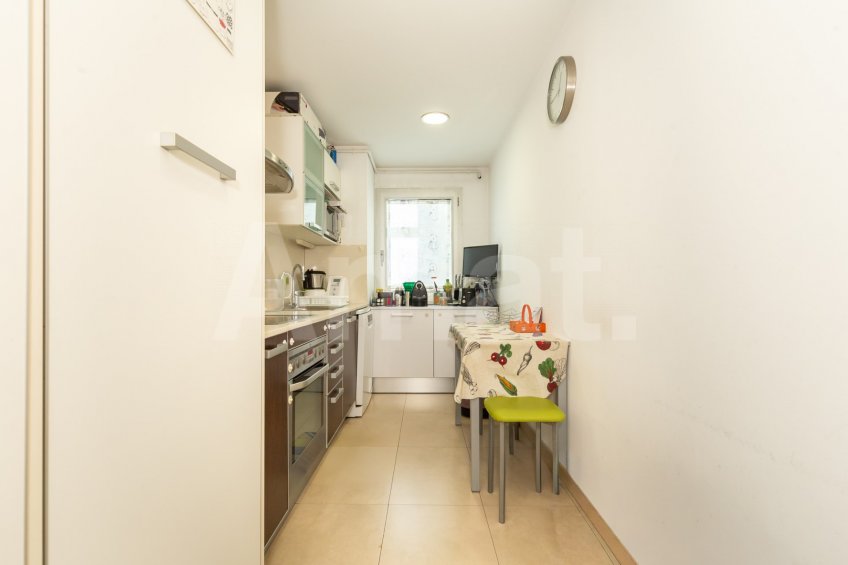 Pis a Volpelleres, al costat de l’emblemàtic Mercantic -5