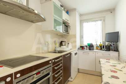 Pis a Volpelleres, al costat de l’emblemàtic Mercantic -18