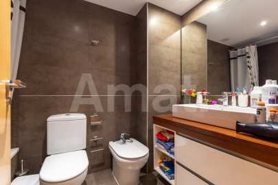 Pis a Volpelleres, al costat de l’emblemàtic Mercantic -23