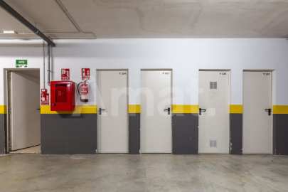 Pis a Volpelleres, al costat de l’emblemàtic Mercantic -32