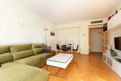 Pis a Volpelleres, al costat de l’emblemàtic Mercantic -9