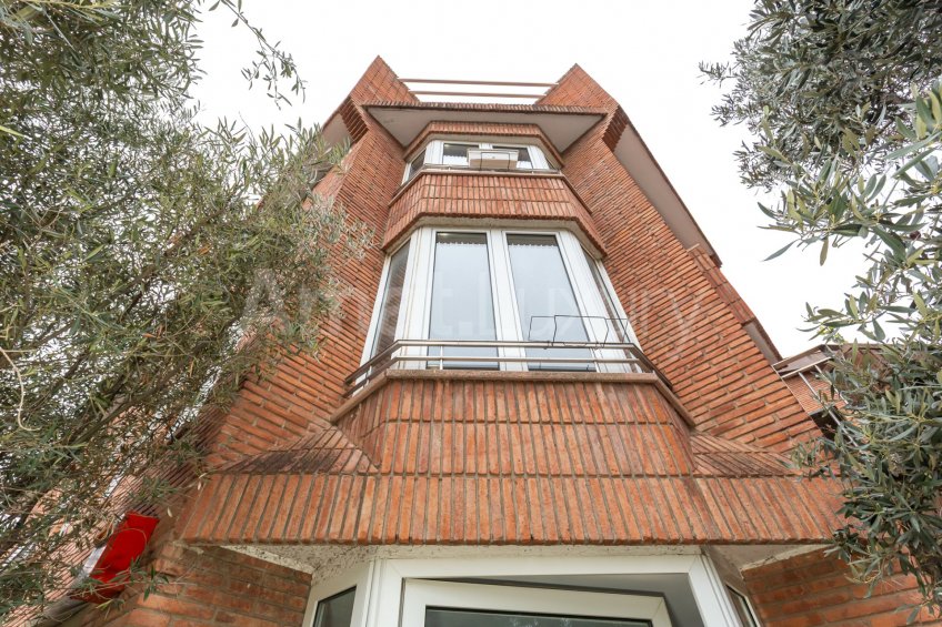 Magnificent detached house in El Gall Esplugues -2