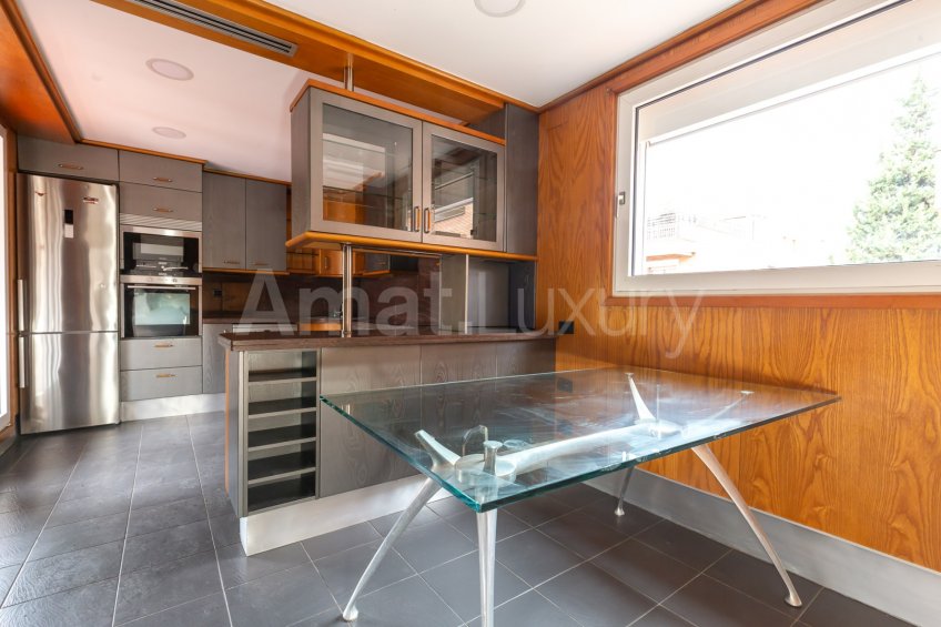 Magnificent detached house in El Gall Esplugues -39