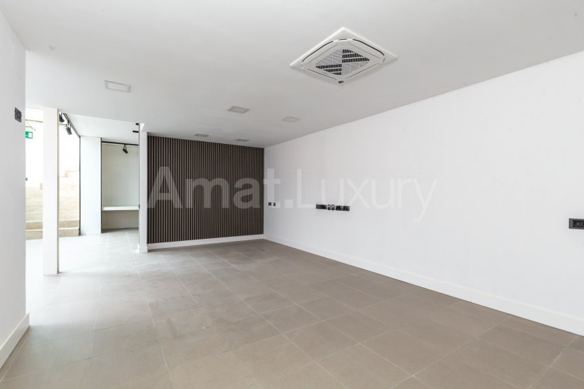 Magnificent detached house in El Gall Esplugues -43