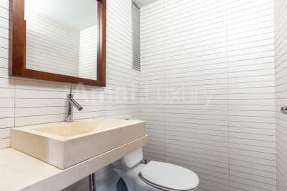 Magnificent detached house in El Gall Esplugues -12