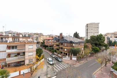 Magnificent detached house in El Gall Esplugues -37