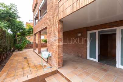 Magnificent detached house in El Gall Esplugues -52