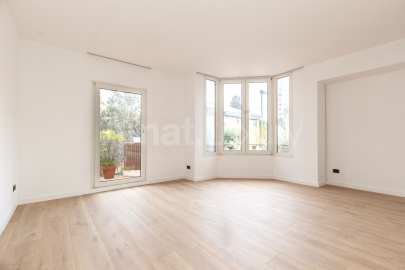 Magnificent detached house in El Gall Esplugues -7