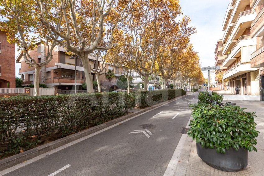 Duplex penthouse available for seasonal rent -51