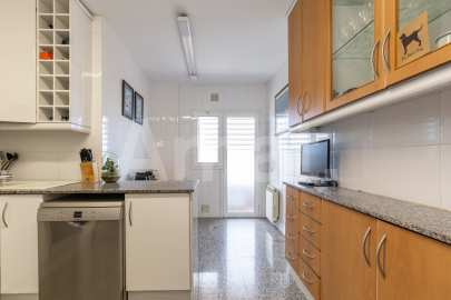 Duplex penthouse available for seasonal rent -14