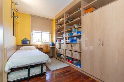 Duplex penthouse available for seasonal rent -22