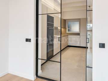 Spacious flat next to Turó Parc and Francesc Macià -7