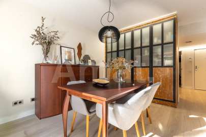 Dúplex reformado, con terraza-jardín y piscina, en Mas Lluí -11