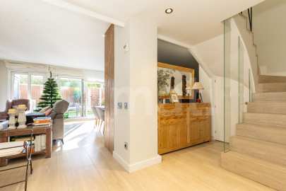 Dúplex reformado, con terraza-jardín y piscina, en Mas Lluí -6