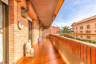 Elegant and spacious apartment in one of the best areas of Barcelona -10