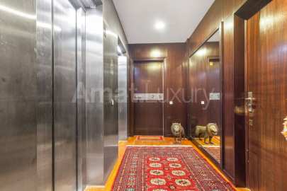 Elegant and spacious apartment in one of the best areas of Barcelona -26