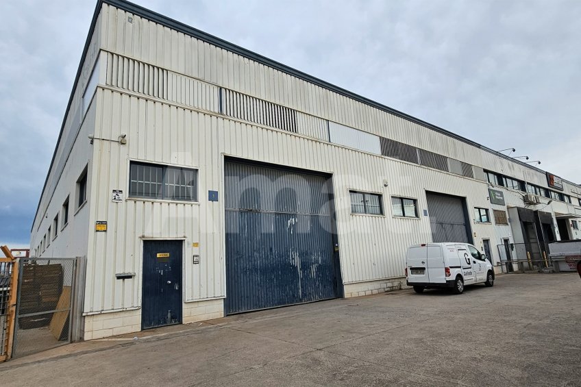 Naus cantoneres amb gran visibilitat a Molins de Rei