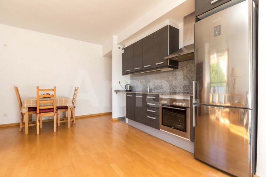 Bonic pis amb piscina comunitària a Can Mates -10