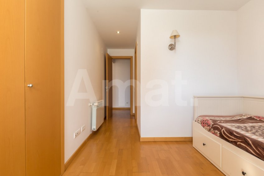 Bonic pis amb piscina comunitària a Can Mates -15