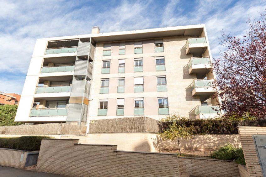 Bonic pis amb piscina comunitària a Can Mates -32