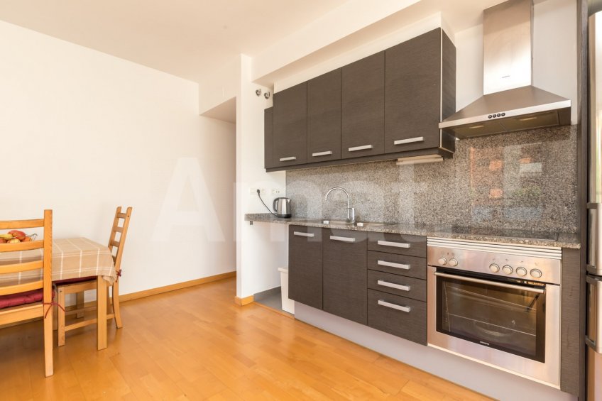 Bonic pis amb piscina comunitària a Can Mates -9