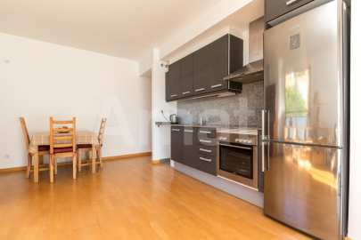 Bonic pis amb piscina comunitària a Can Mates -10