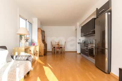 Bonic pis amb piscina comunitària a Can Mates -3