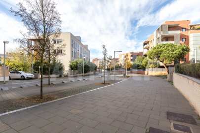 Bonic pis amb piscina comunitària a Can Mates -34