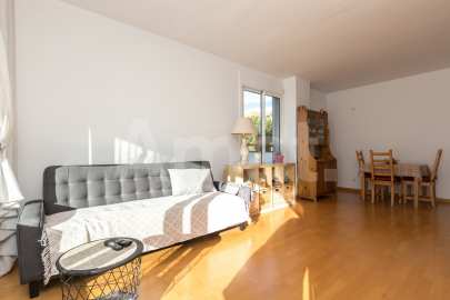 Bonic pis amb piscina comunitària a Can Mates -6