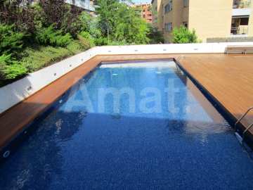 Bonic pis amb terrassa		 -11