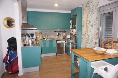 Bonic pis amb terrassa		 -3