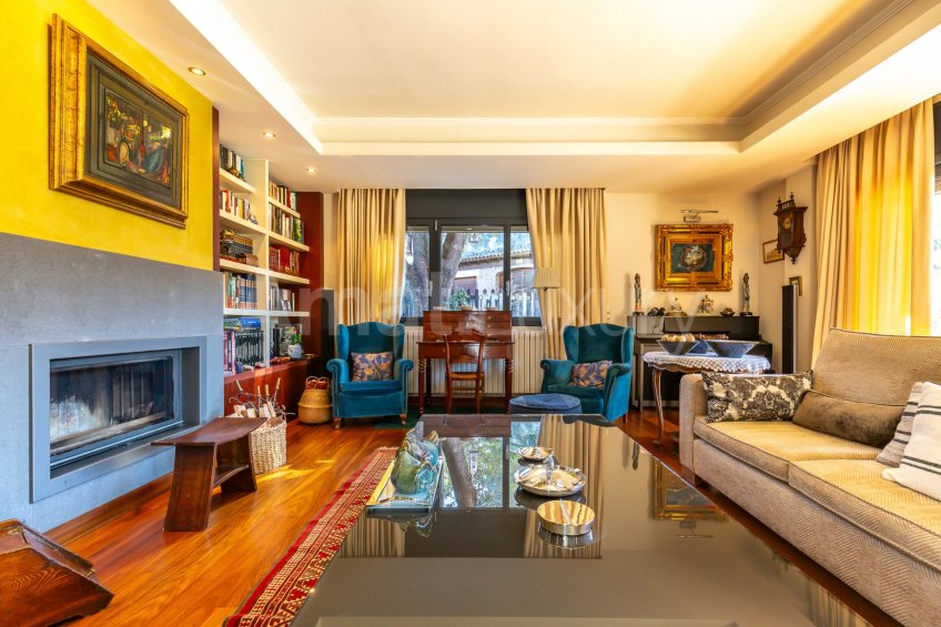 Extraordinaria casa de alto standing en zona Rossinyol de Sant Cugat -4