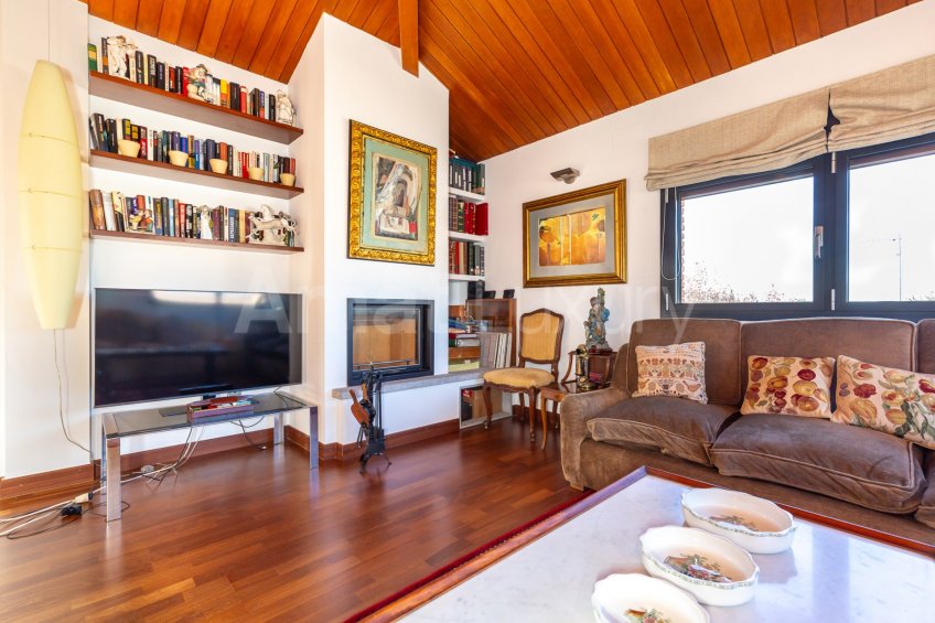 Extraordinaria casa de alto standing en zona Rossinyol de Sant Cugat -41