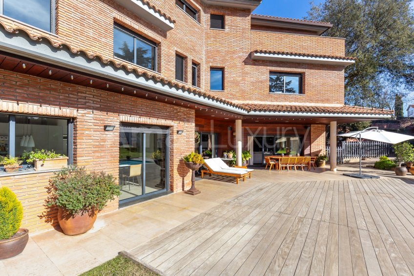 Extraordinaria casa de alto standing en zona Rossinyol de Sant Cugat -61