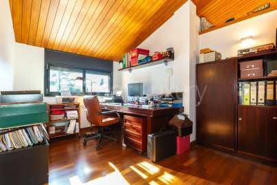 Extraordinaria casa de alto standing en zona Rossinyol de Sant Cugat -49