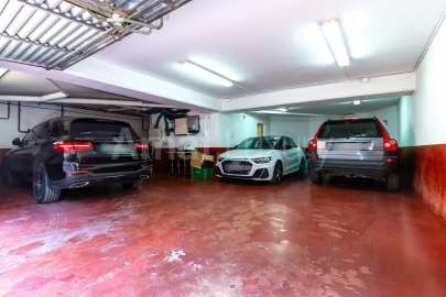 Extraordinaria casa de alto standing en zona Rossinyol de Sant Cugat -50