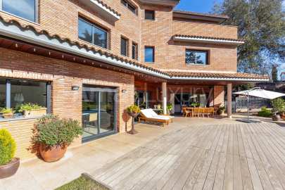 Extraordinaria casa de alto standing en zona Rossinyol de Sant Cugat -61